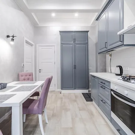 Inshiapartments On Lysenka Str *